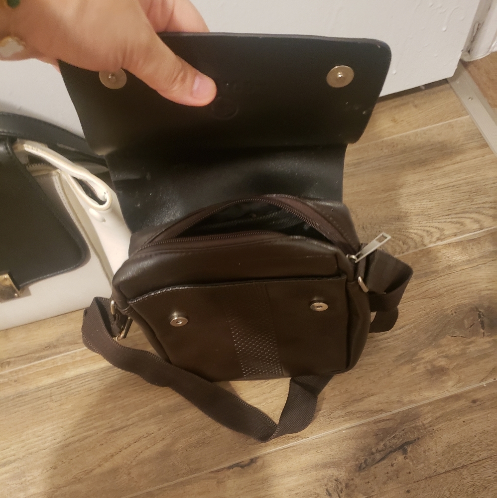 Bags - Picture 4 of 5